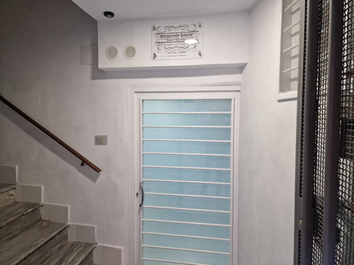 Megaride House Appartement *